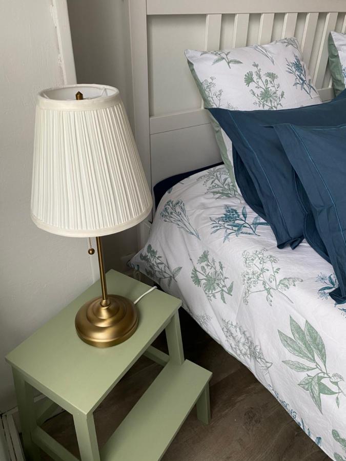 Cottage Familial Avec Jardin - 200M De La Plage Іпор Екстер'єр фото
